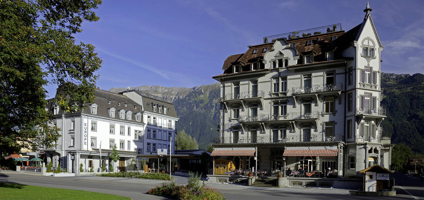 Hotel carlton shop