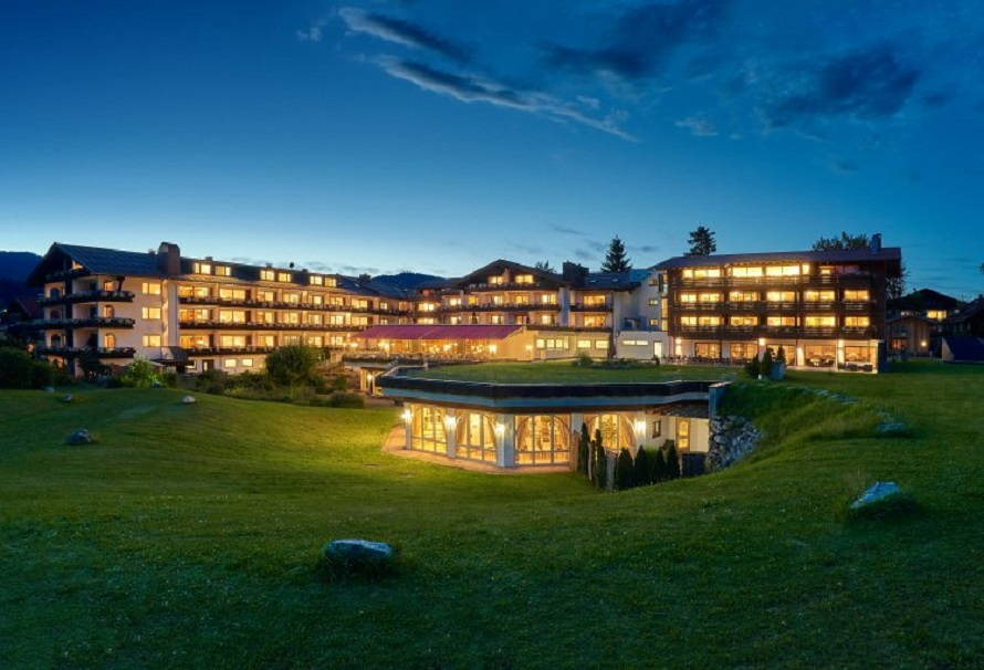 Carlton-Europe Chalet Beizli Restaurant in Interlaken Carlton-Europe Chalet Beizli Restaurant in Interlaken