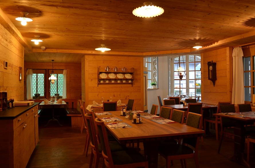 Carlton-Europe Chalet Beizli Restaurant in Interlaken Carlton-Europe Chalet Beizli Restaurant in Interlaken