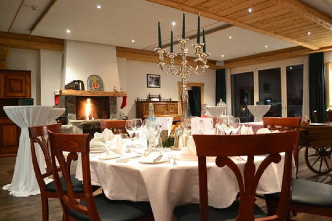 Vintage and adults hotel Carlton-Europe Interlaken event venue Hansen&Ritschard  Vintage and adults hotel Carlton-Europe Interlaken event venue Hansen&Ritschard