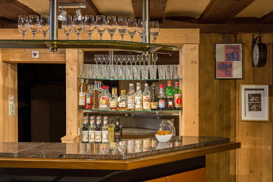 Vintage and adults hotel Carlton-Europe Interlaken Johnnys Bar Vintage and adults hotel Carlton-Europe Interlaken Johnnys Bar