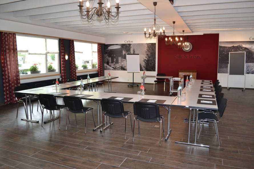 Vintage and adults hotel Carlton-Europe Interlaken meeting and conference venue Salle de la gare 2 Vintage and adults hotel Carlton-Europe Interlaken meeting and conference venue Salle de la gare 2